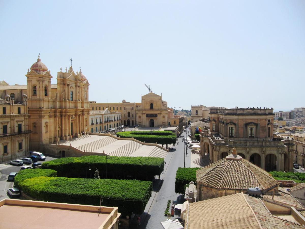 Casa Gile Lägenhet Noto Exteriör bild